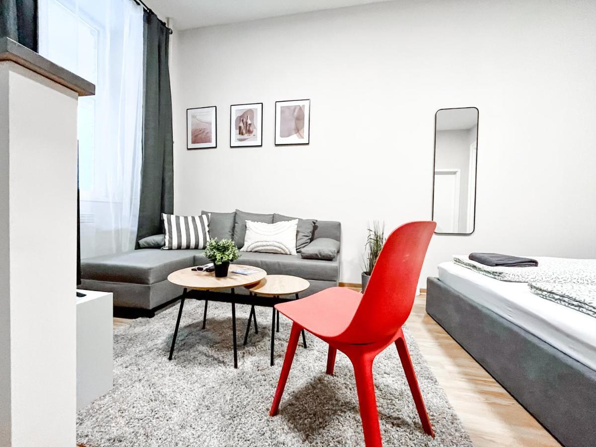 T32 Central Modern Suites بودابست المظهر الخارجي الصورة