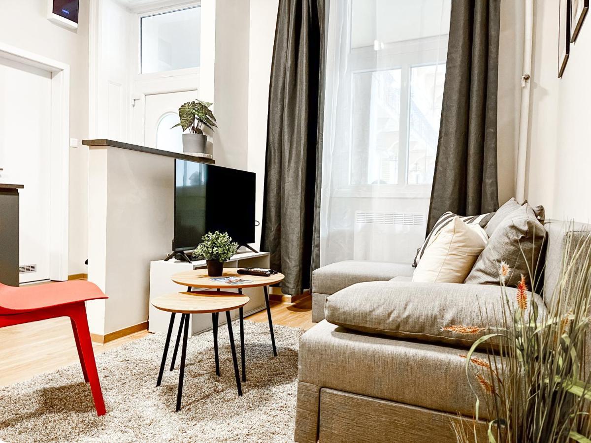 T32 Central Modern Suites بودابست المظهر الخارجي الصورة